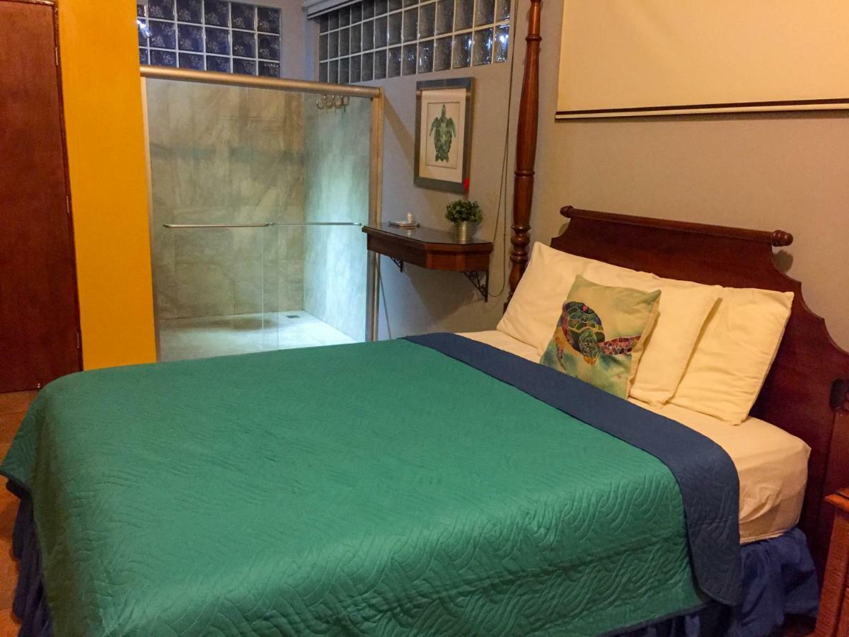 Parador Turtle Bay Inn Ла Паргера Екстериор снимка